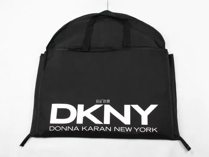 DKNY西服防尘袋折叠图