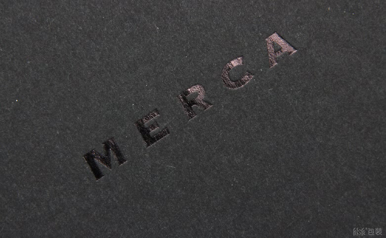 MERCA皮鞋包装盒Logo烫金凹印