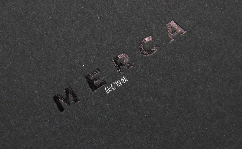 MERCA皮鞋包装盒Logo烫金凹印