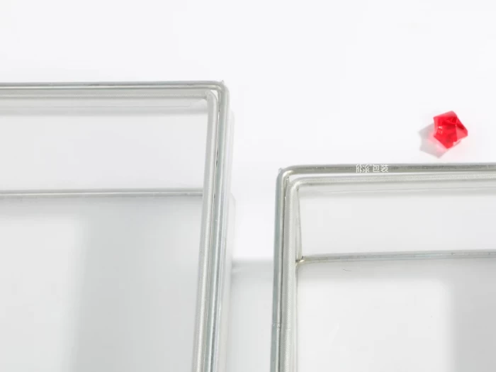 透明软PVC化妆品盒不锈钢骨架