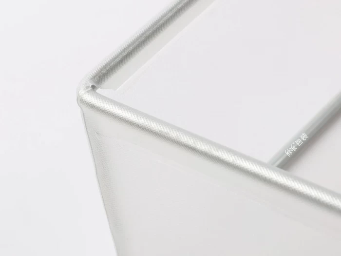 透明软PVC化妆品展示盒折角处包边