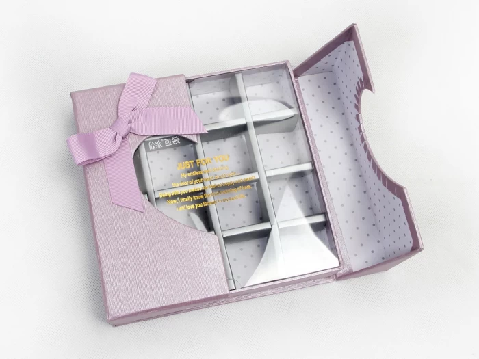 浪漫粉巧克力礼盒双开口设计
